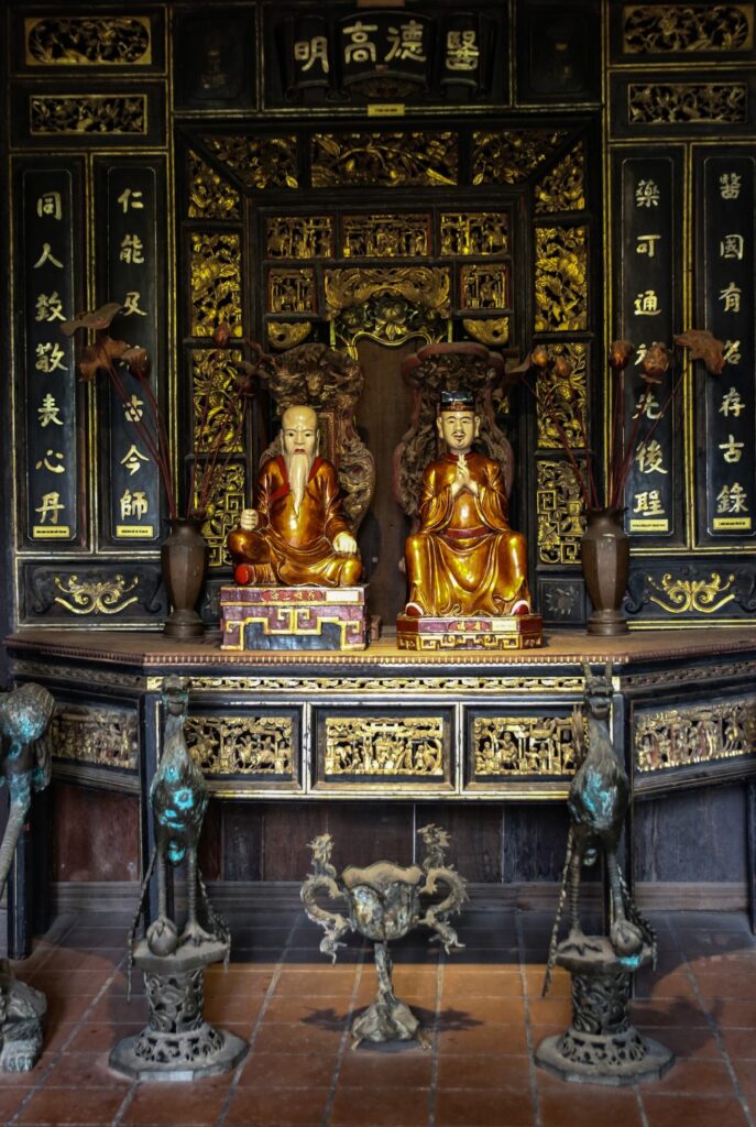 Figure 2: Temple of two famous doctors. Photo: BLD