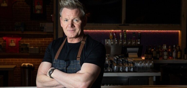 “Gordon Ramsay burger” ra mắt tại Metro Vancouver