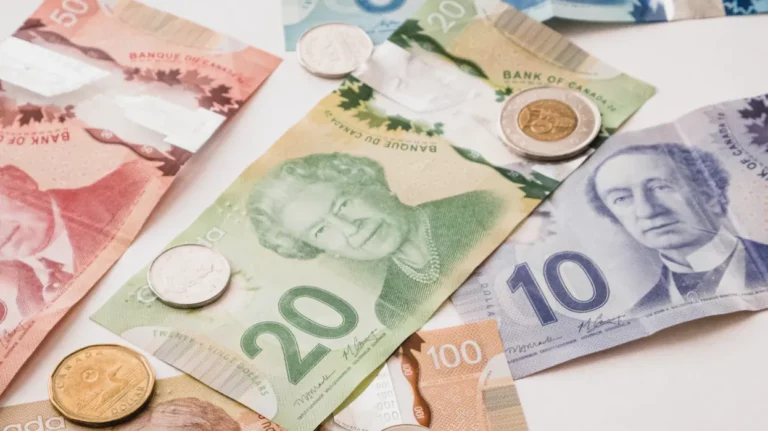 Nhận trợ cấp trẻ em Canada cuối cùng trước khi tăng hàng năm