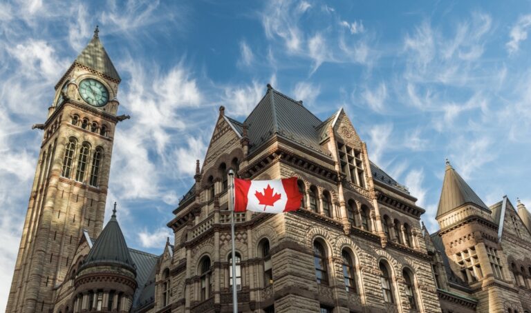 Canada Nghèo Hơn So Với Các Quốc Gia Giàu Có